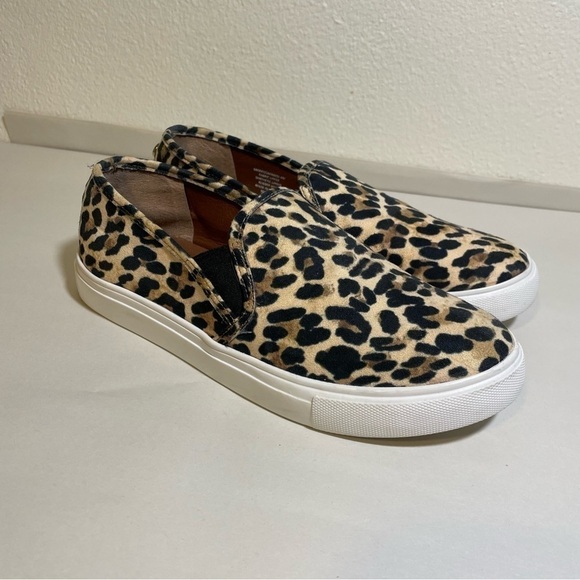 STEVE MADDEN Leopard Cheetah Print Slip On Loafer Shoes - Picture 1 of 8
